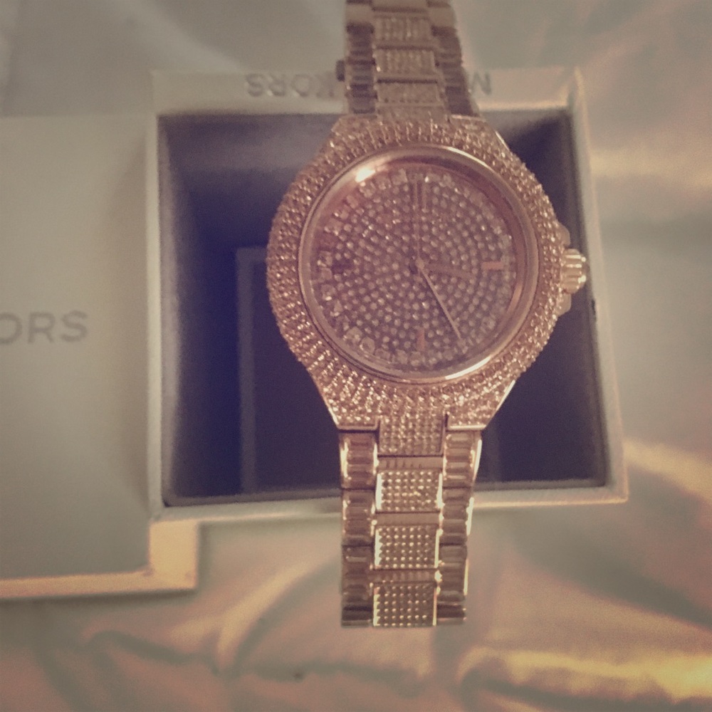 Michael Kors rose gold watch